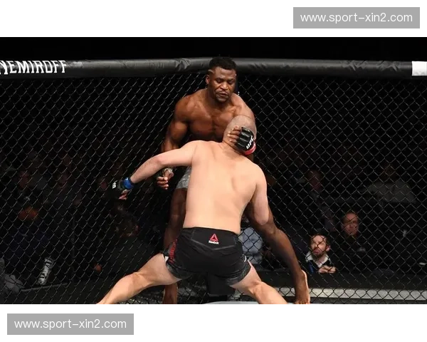 野兽的终极咆哮：纳干诺与凯恩，那场重塑UFC重量级格局的26秒神迹